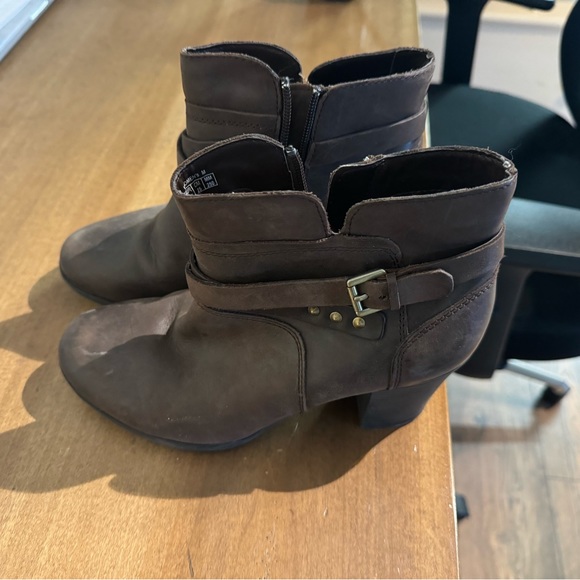 Rockport Boots - Picture 2 of 5